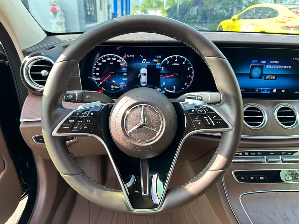 Mercedes-Benz E-class Mercedes-Benz E-class