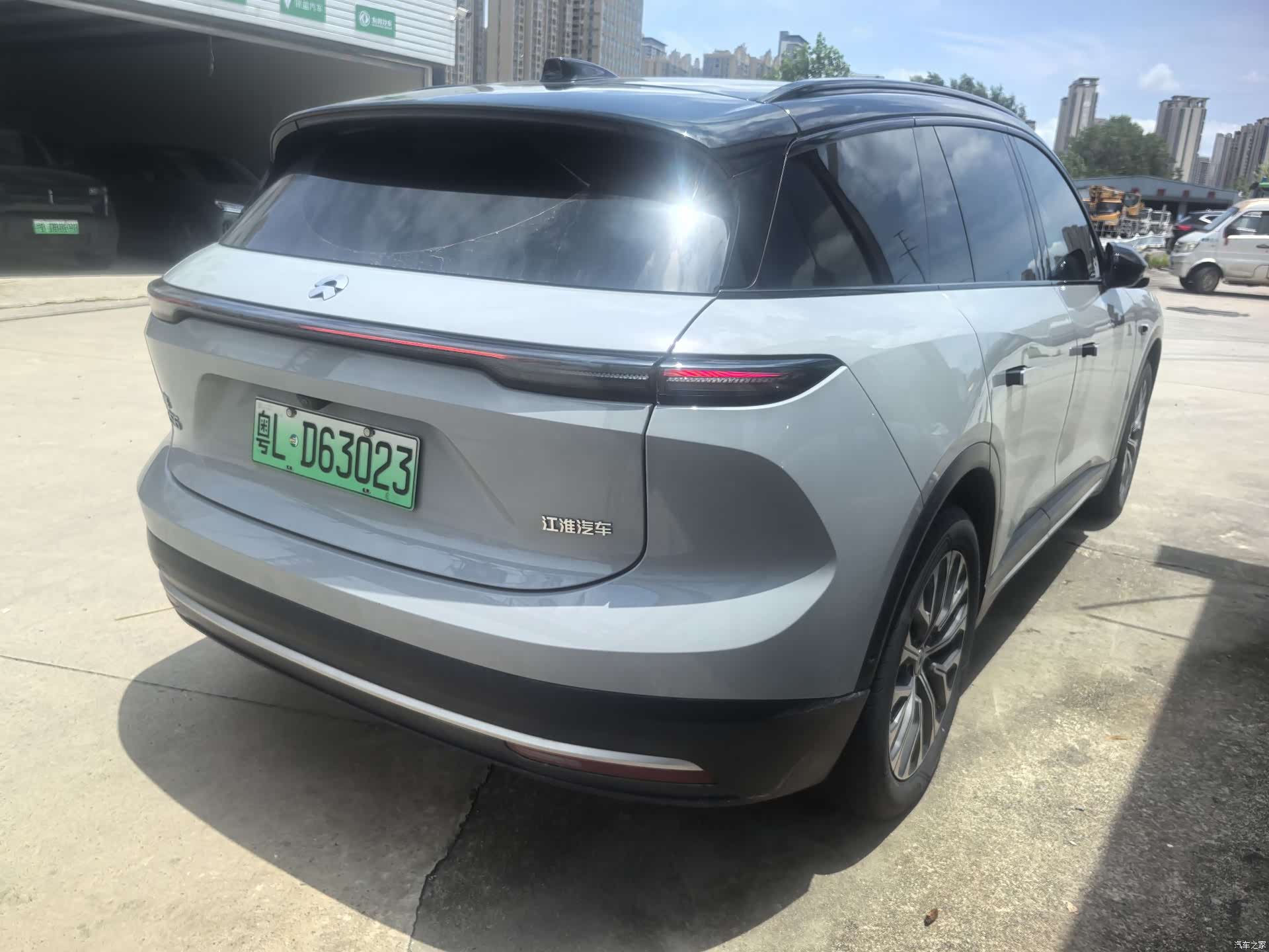 NIO ES6, 2023 10