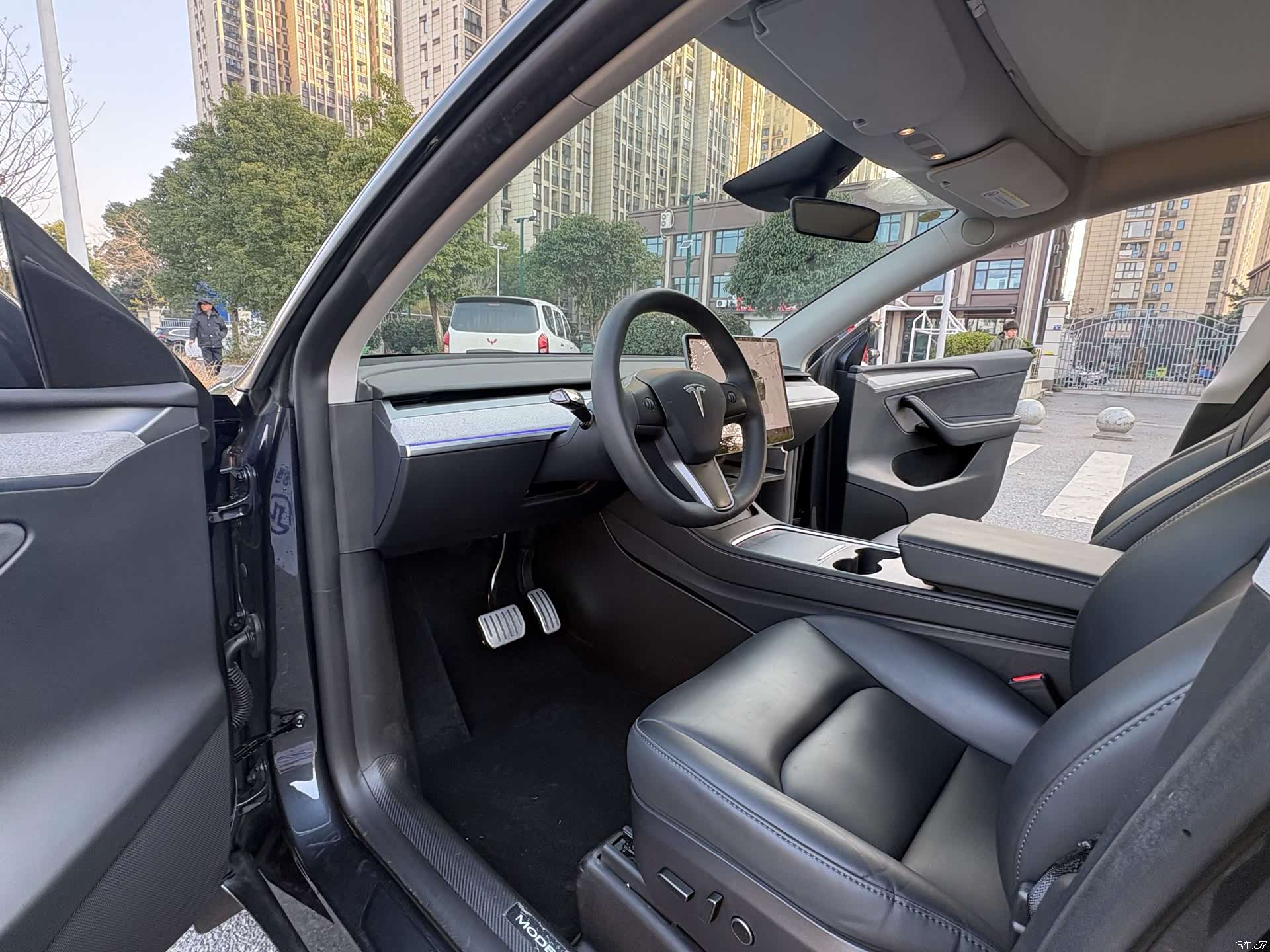 Tesla Model Y, 2024 3