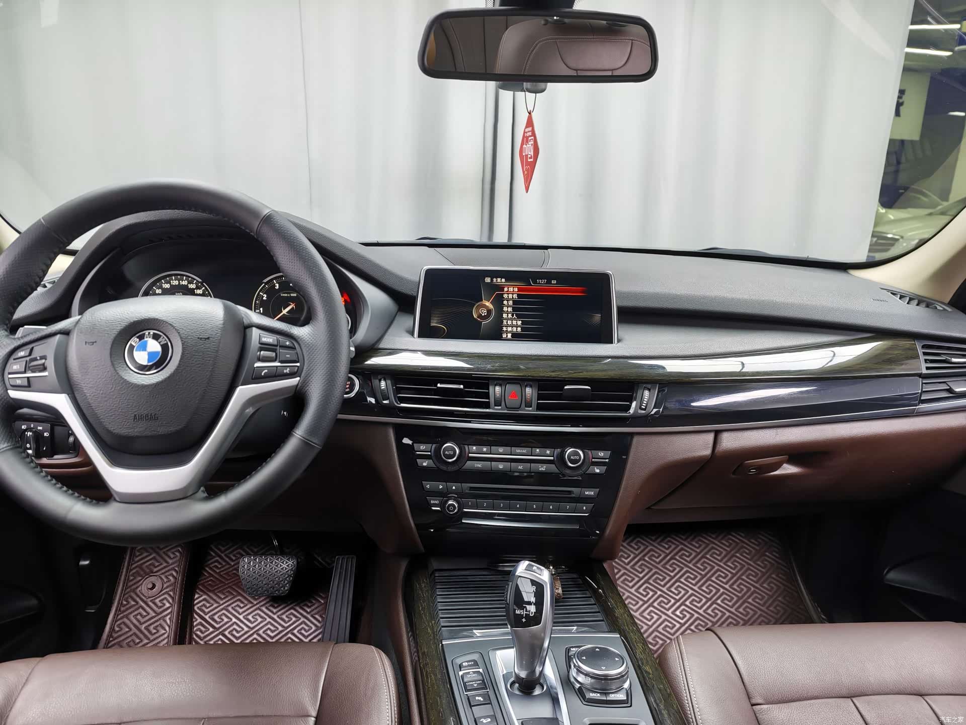 BMW X5, 2016 9