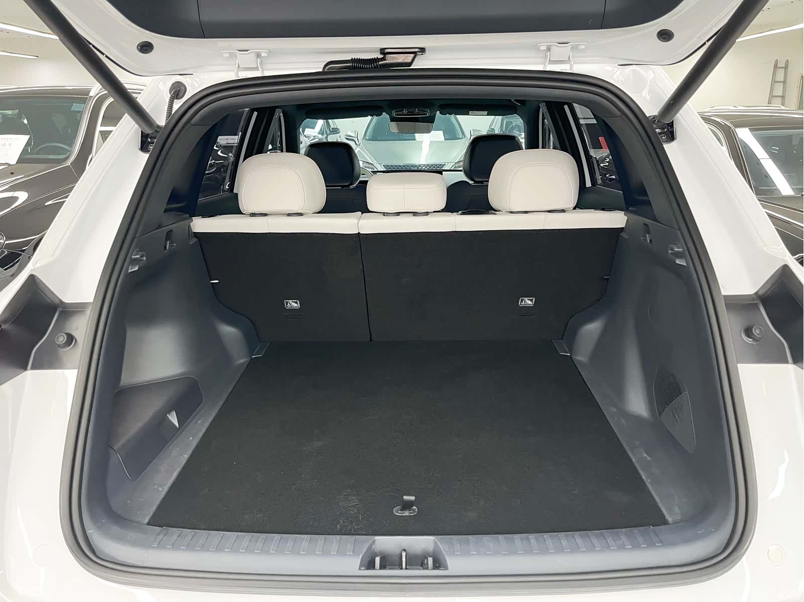 Geely 7, 2025 23