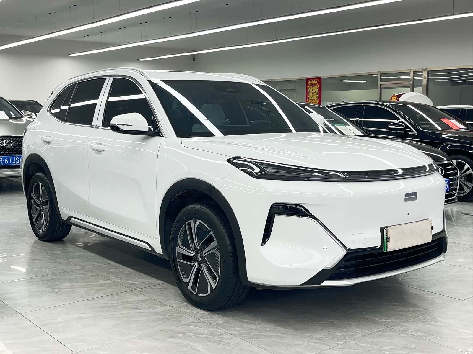 Geely 7, 2025 3