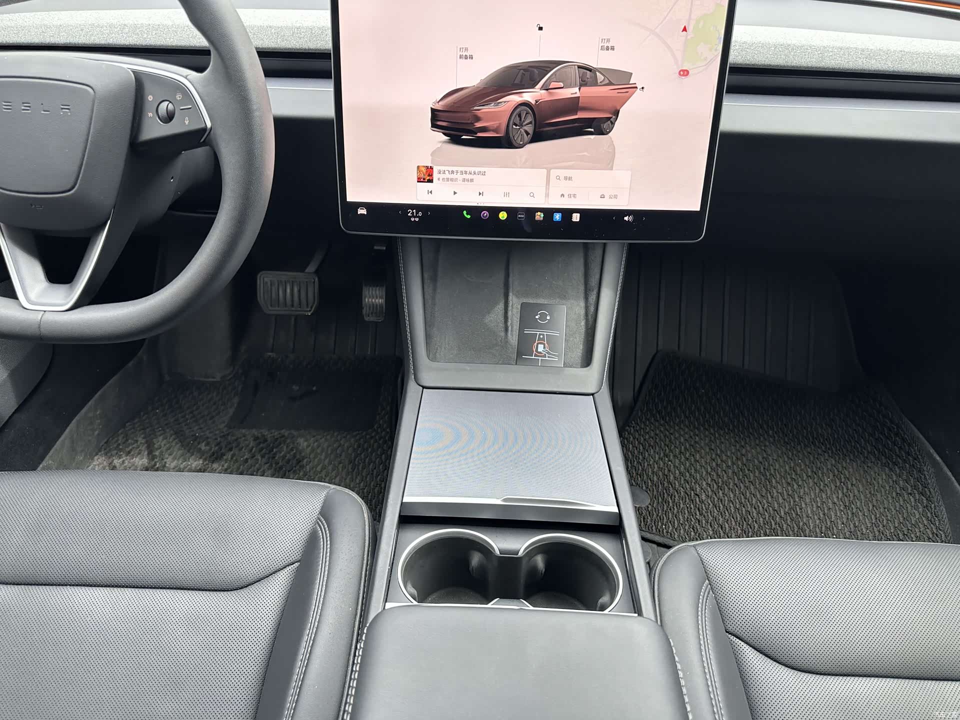 Tesla Model 3, 2024 17