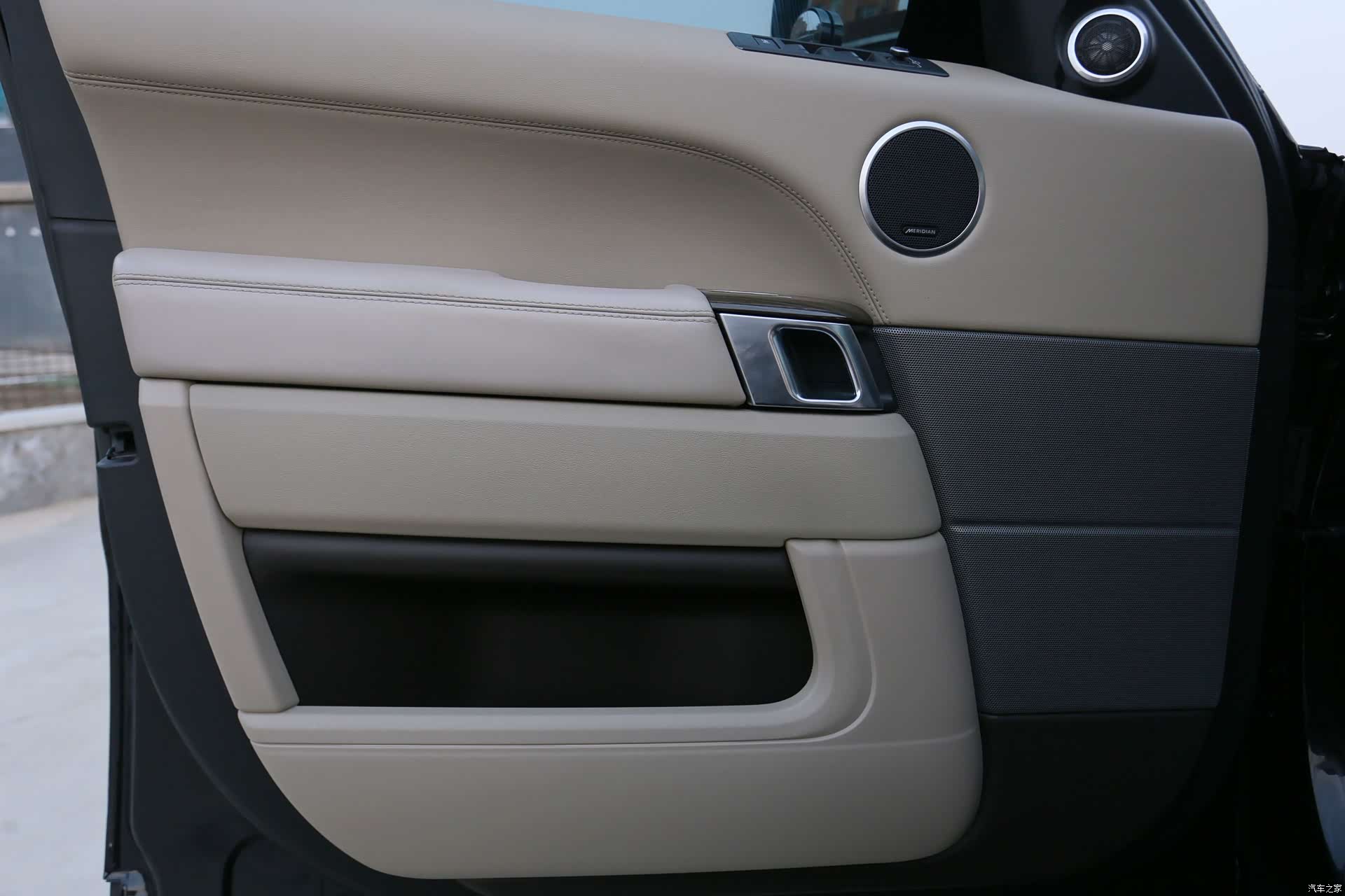 Land Rover Range Rover, 2016 11