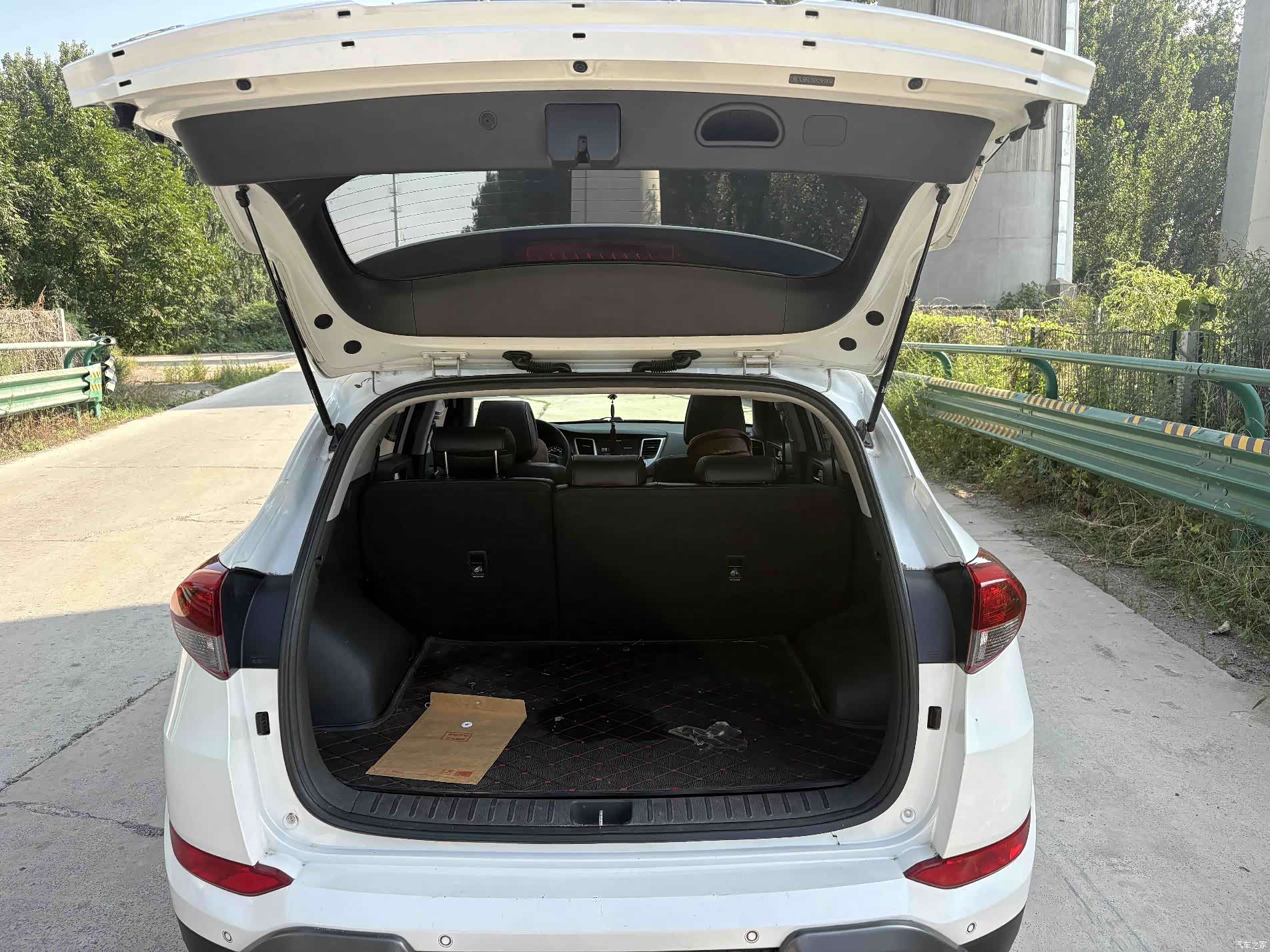 Hyundai Tucson, 2016 16