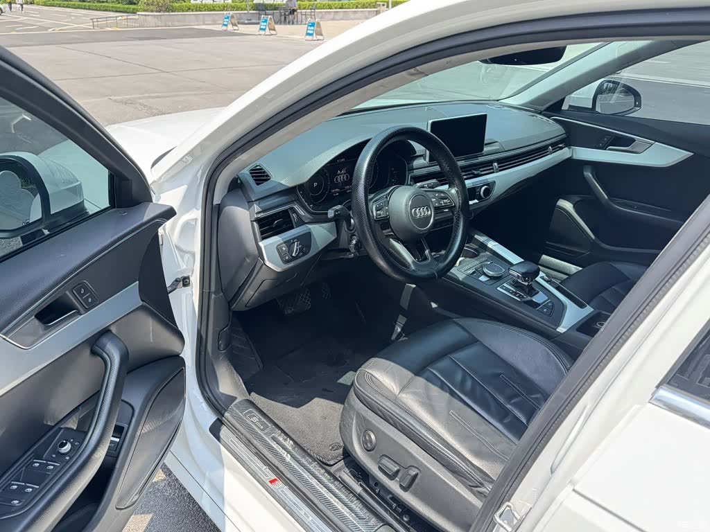 Audi A4L, 2019 7