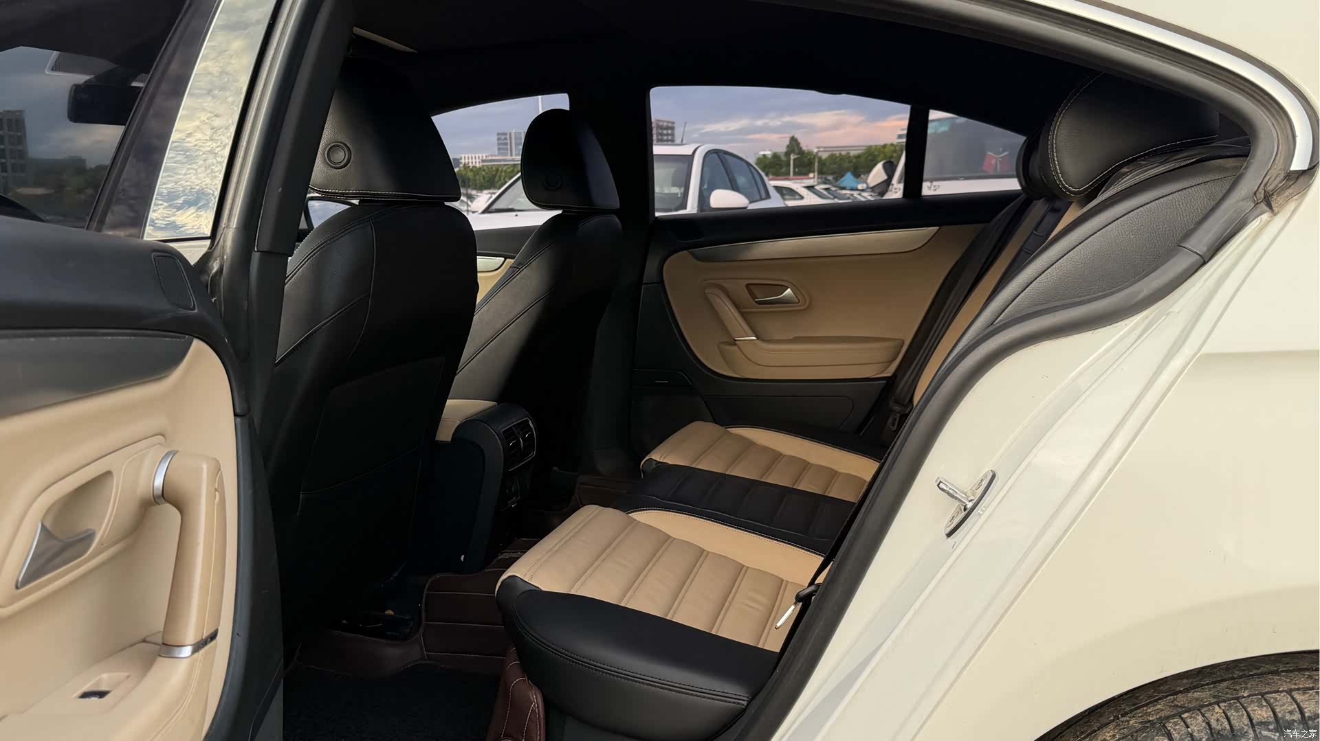 Volkswagen CC, 2016 10