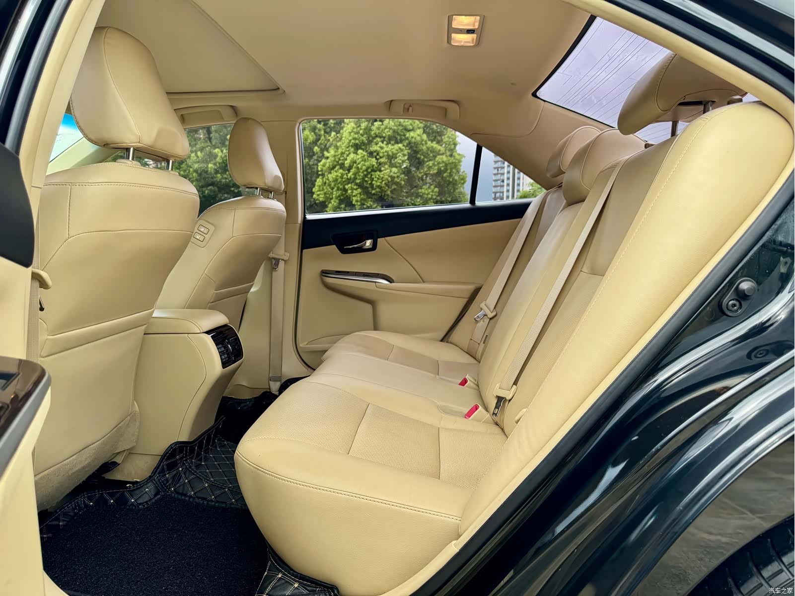 Toyota Camry, 2016 6