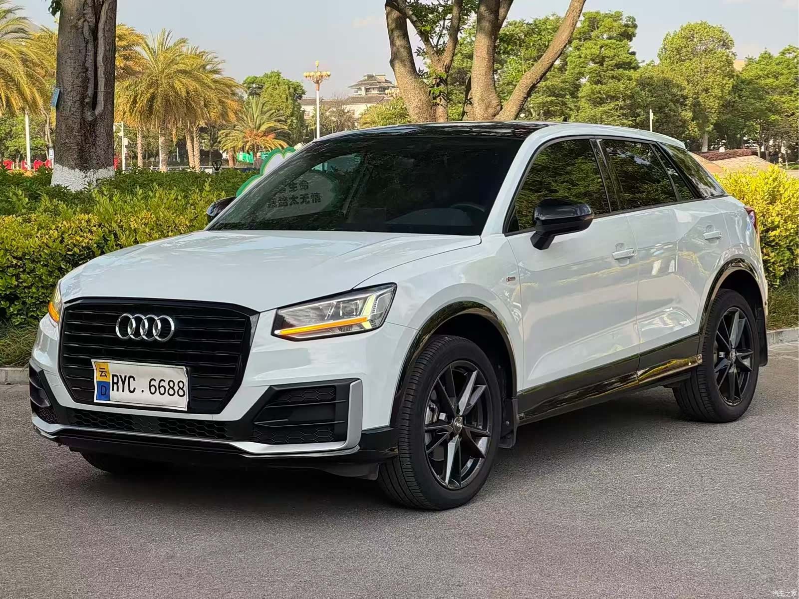 Audi Q2L, 2019 2