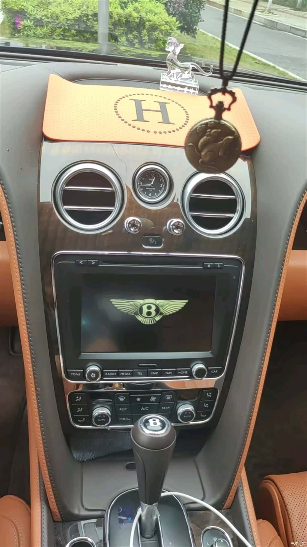 Bentley Flying Spur, 2018 11
