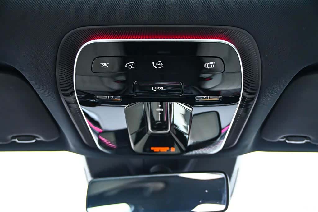 Mercedes-Benz E-Class, 2024 32