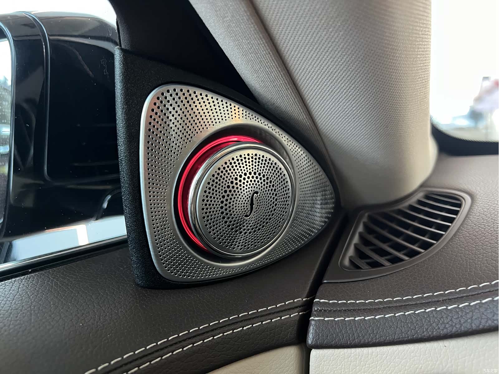 Mercedes-Benz S-Class, 2017 12
