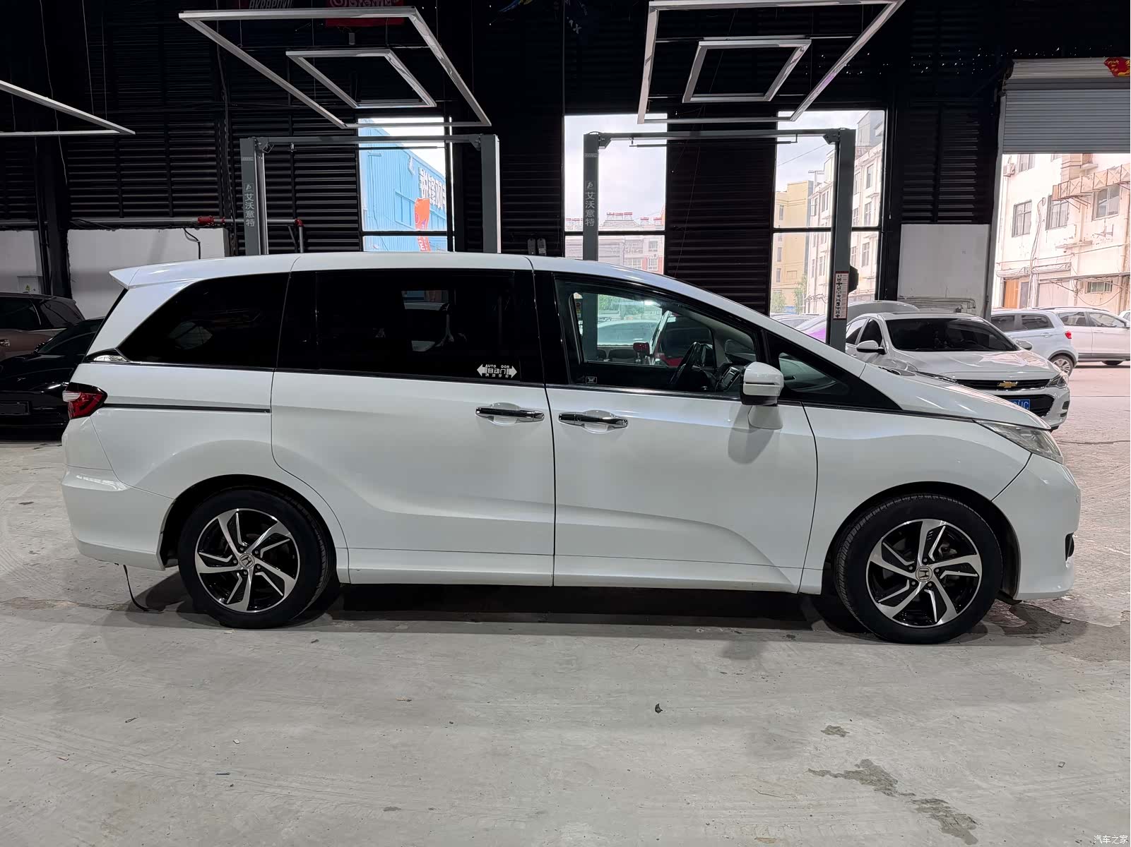Honda Odyssey, 2017 6