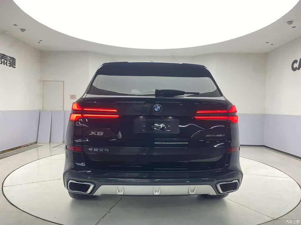 BMW X5, 2025 6