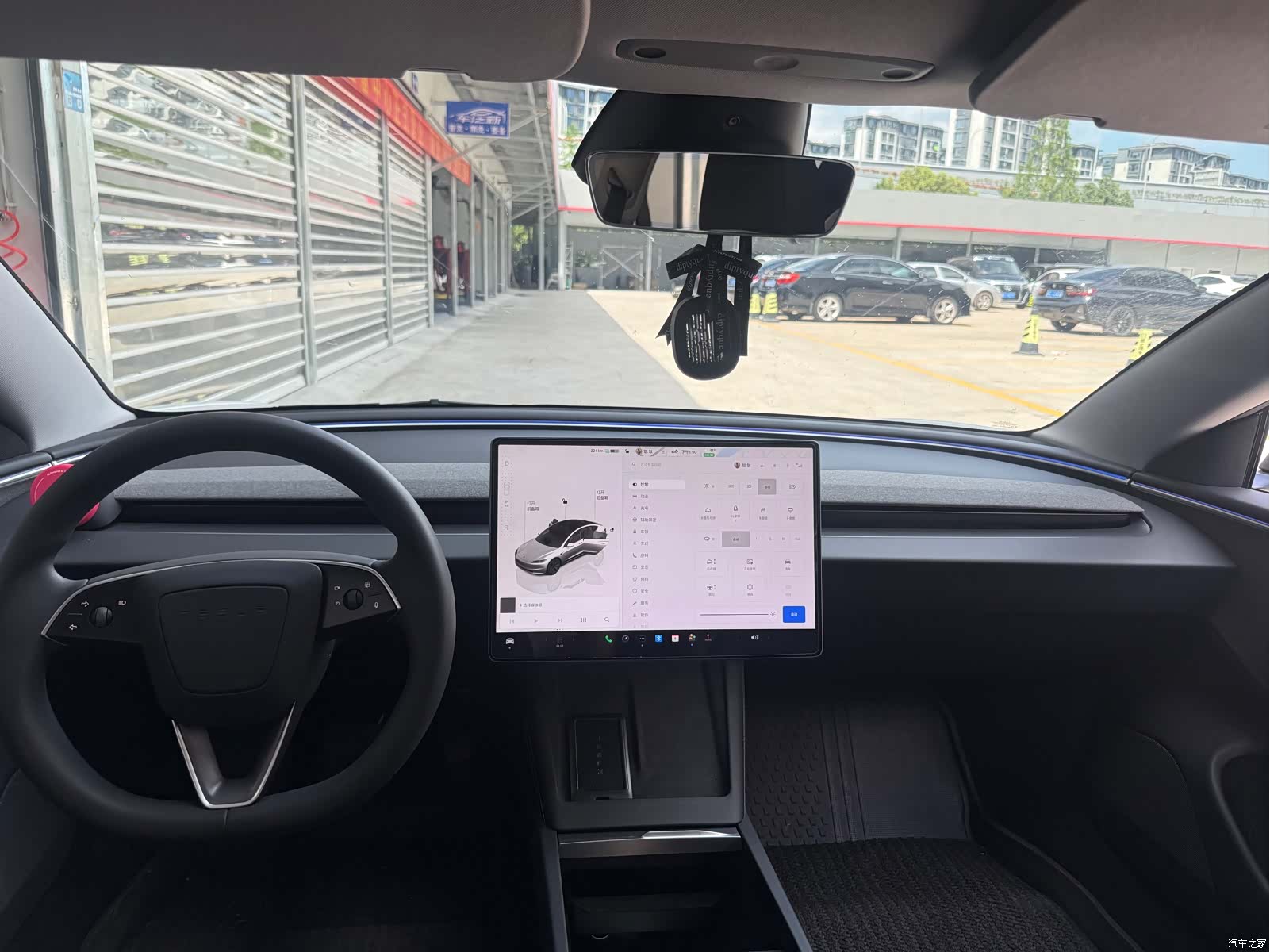 Tesla Model 3, 2024 4