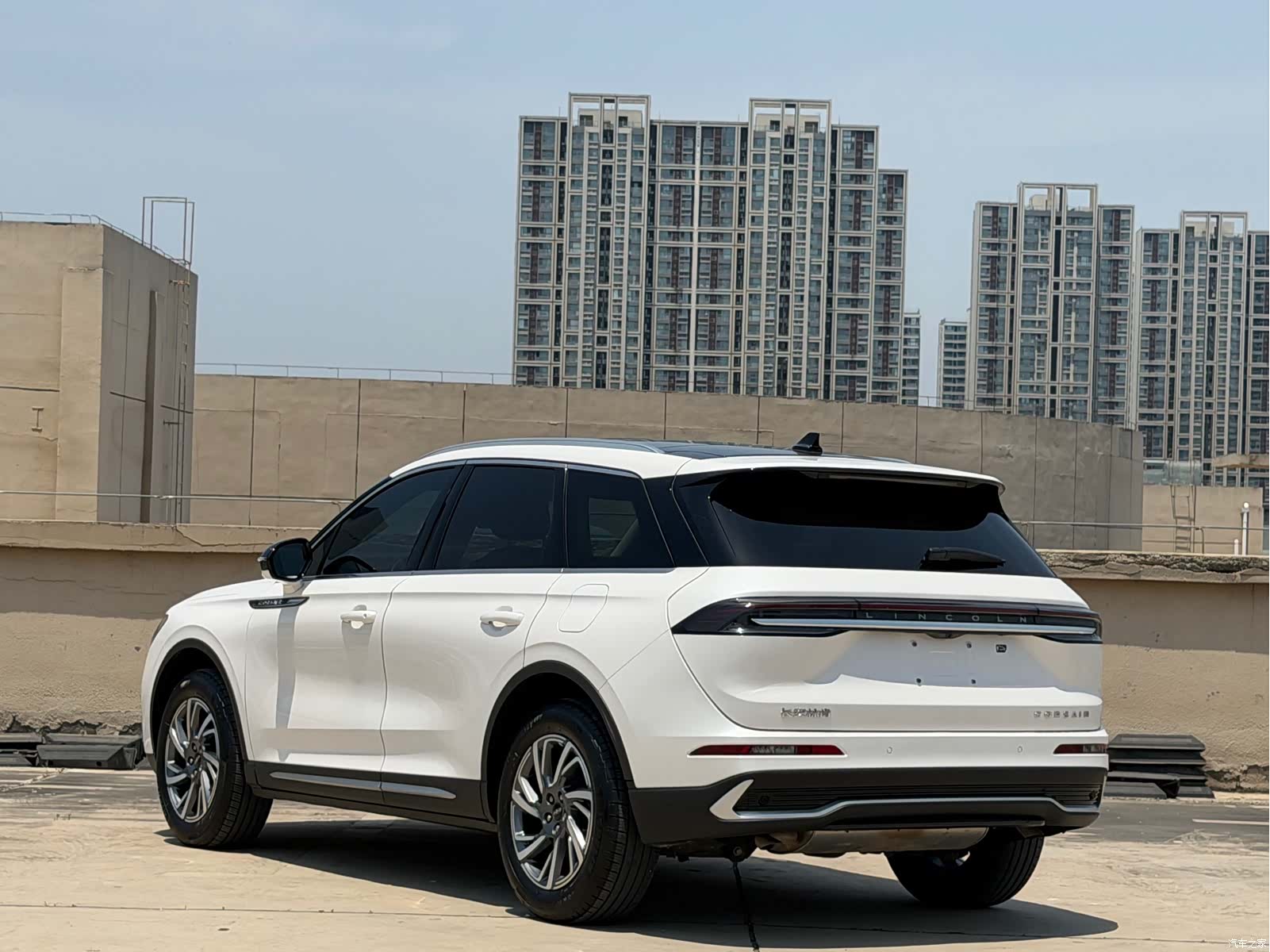 Lincoln Corsair, 2023 7