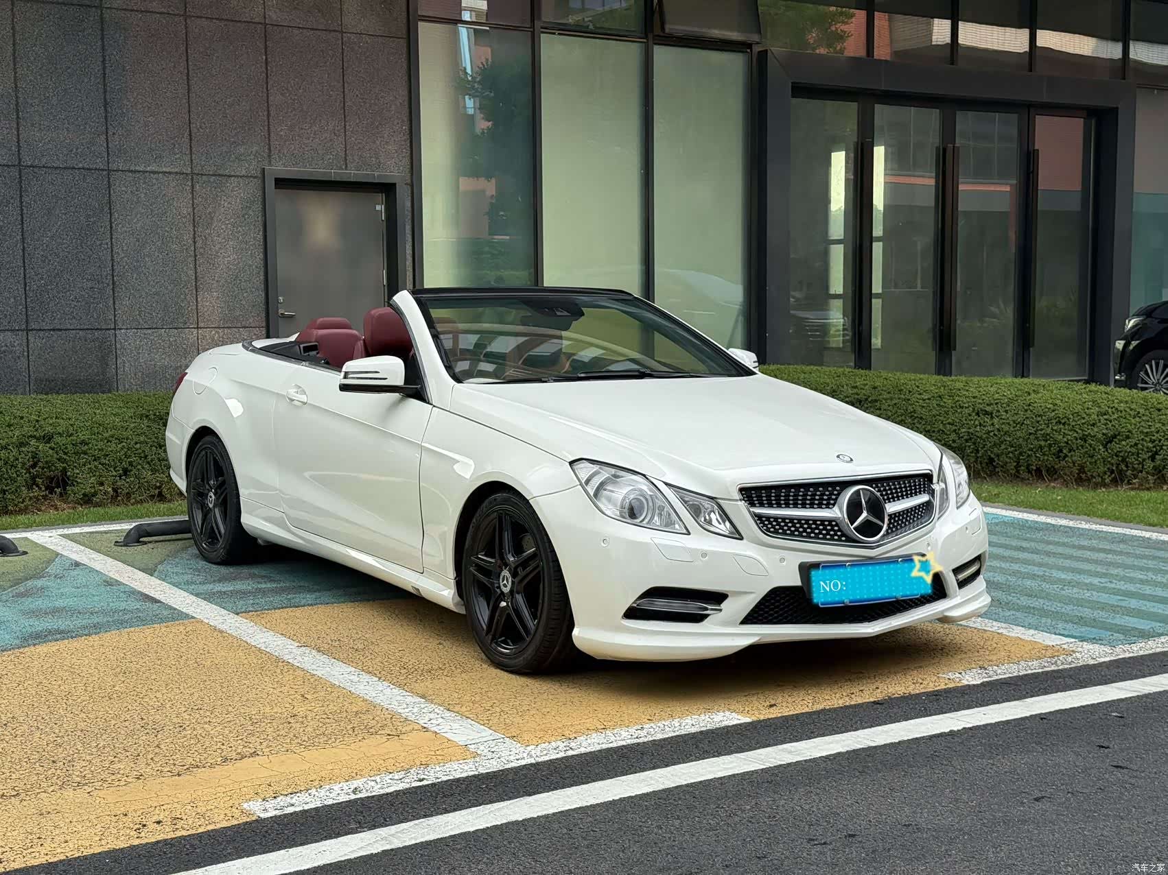 Mercedes-Benz E-Class, 2012 3