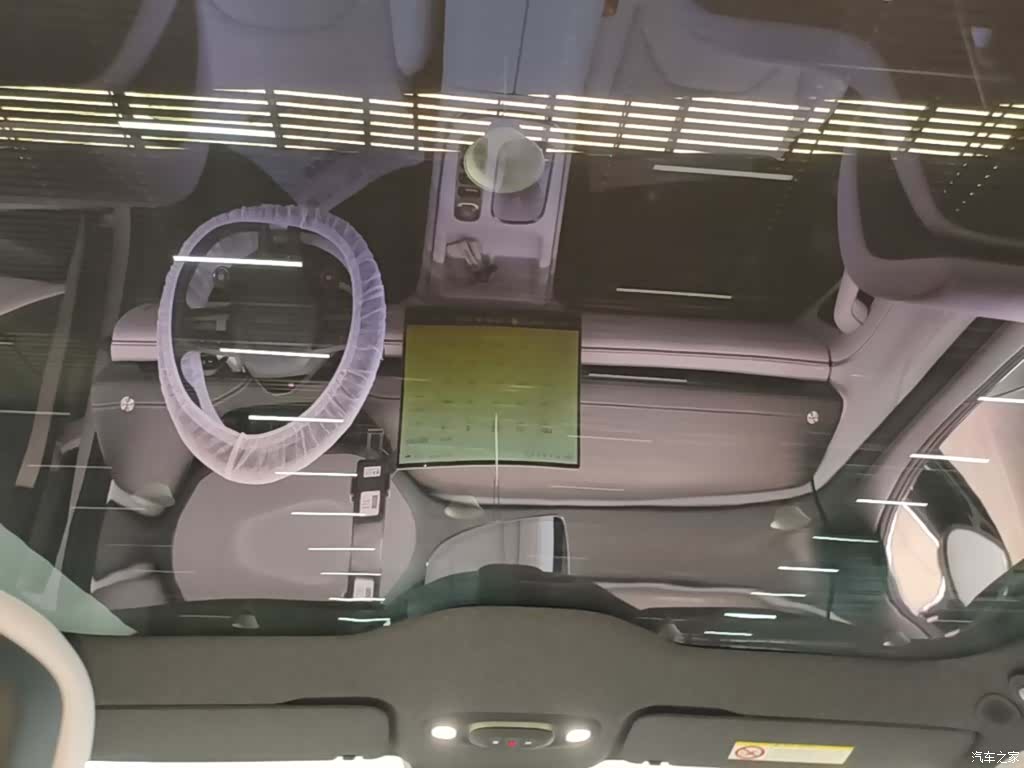 Xiaomi SU7, 2024 18
