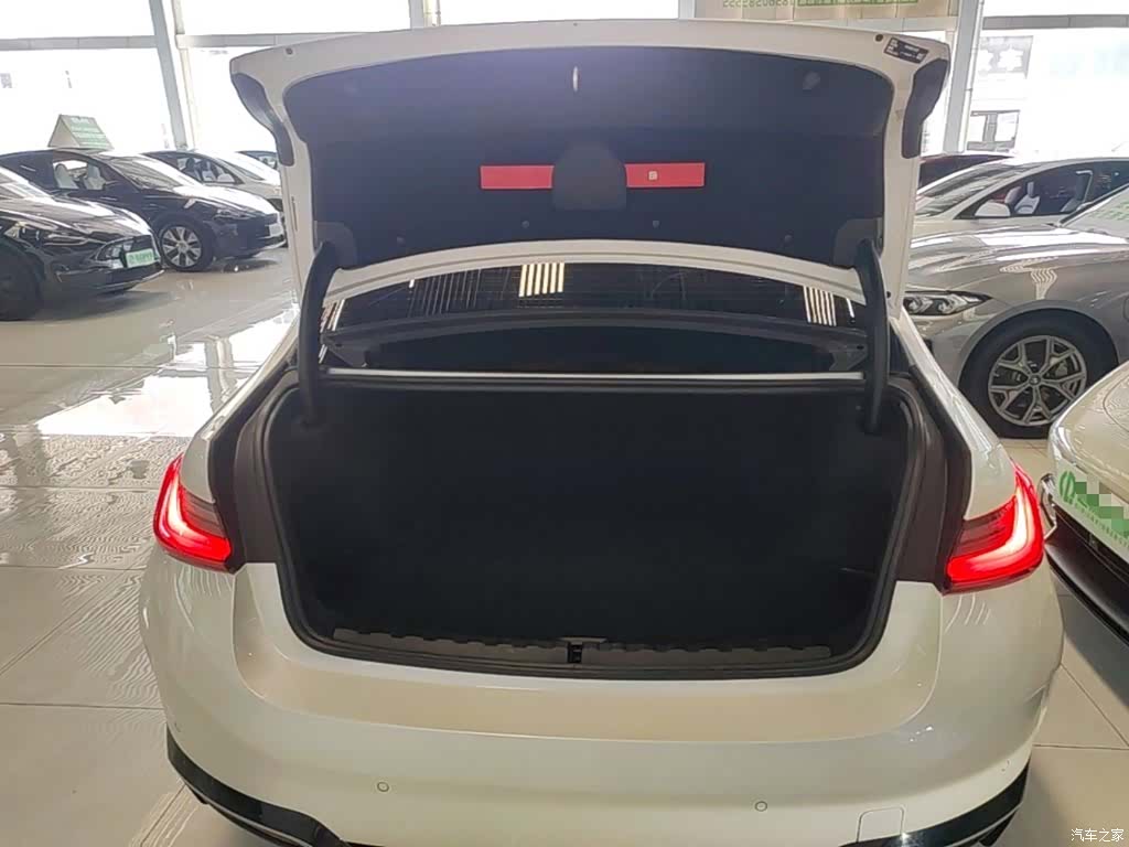 BMW i3, 2024 19