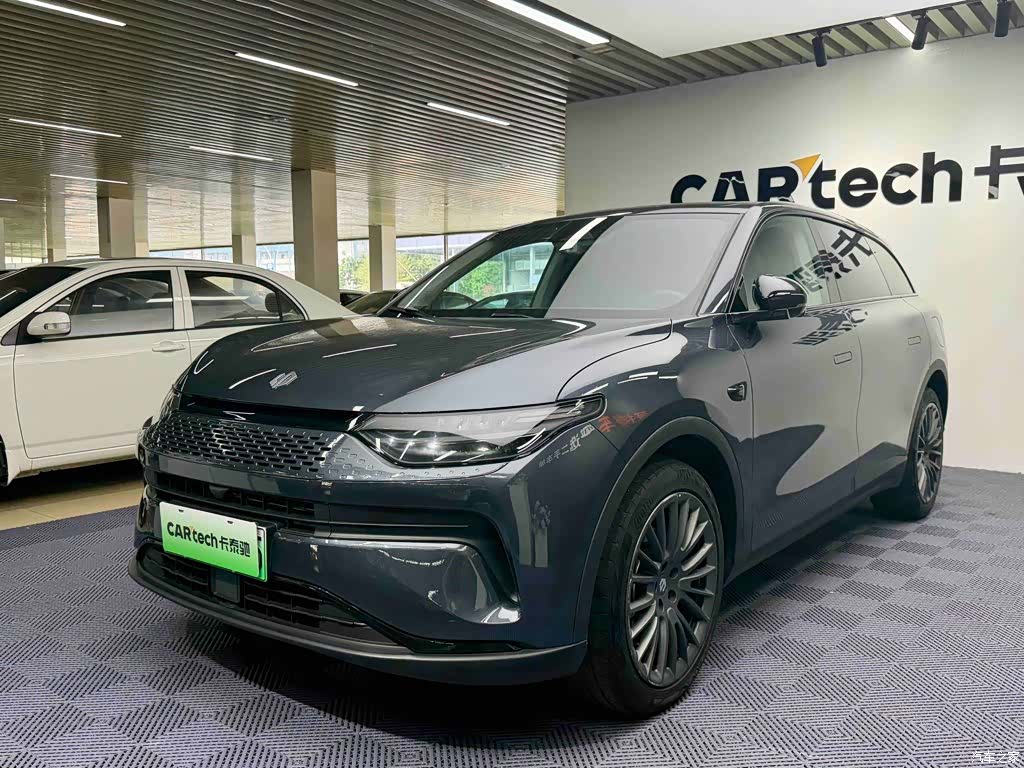 Leapmotor C11