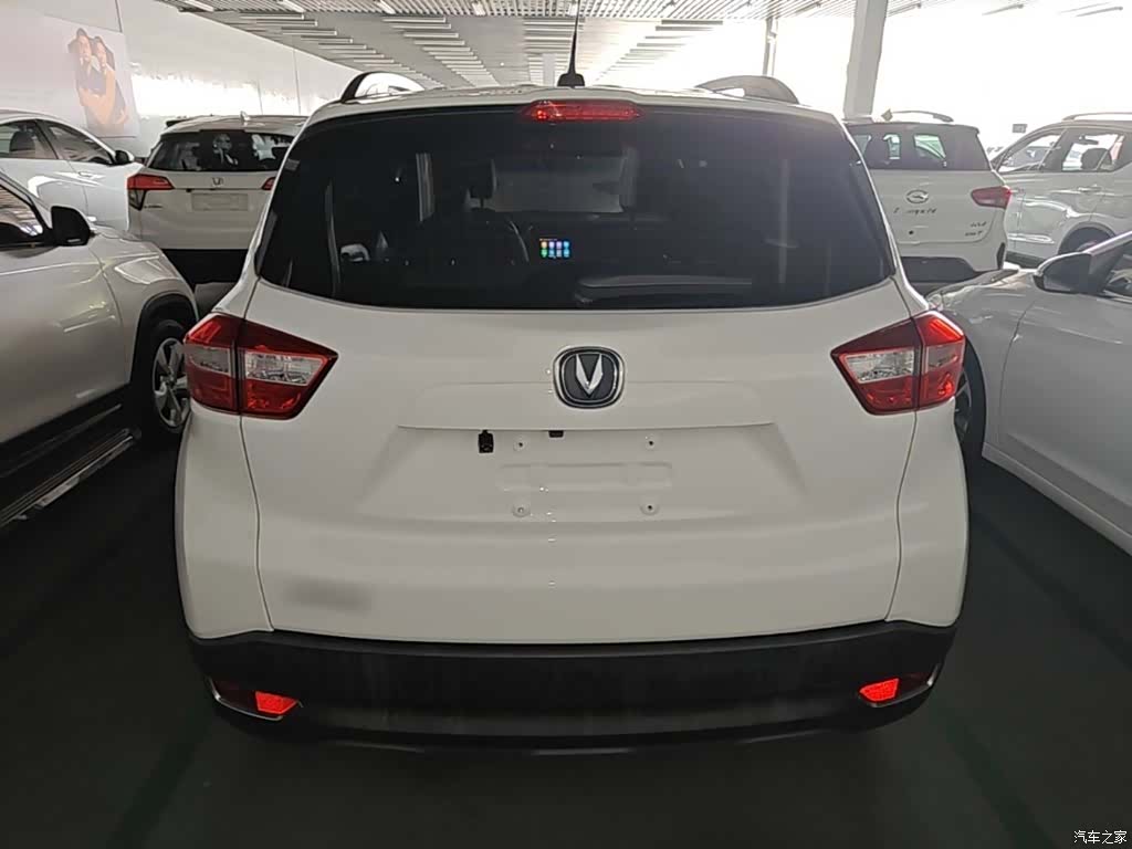 Changan CS15, 2018 6