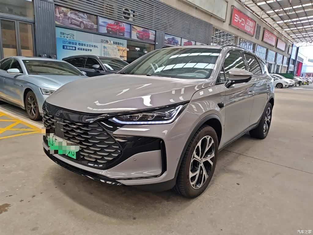 BYD Tang, 2025 1