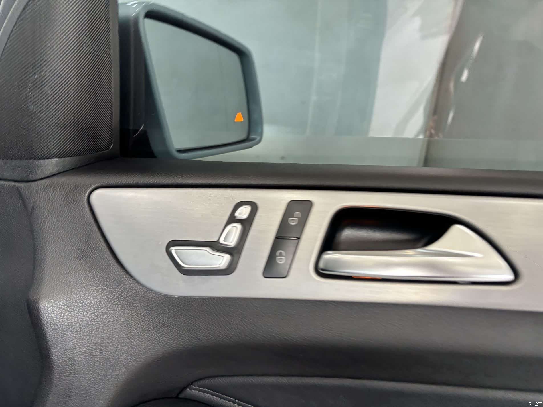 Mercedes-Benz GLE, 2016 25
