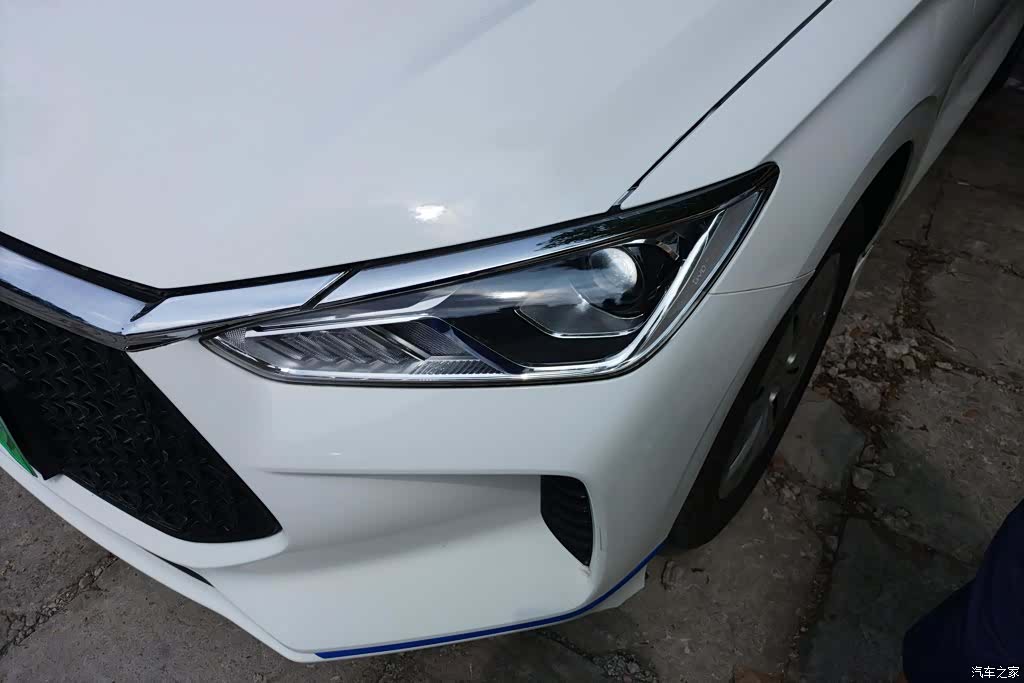 BYD E2, 2022 4