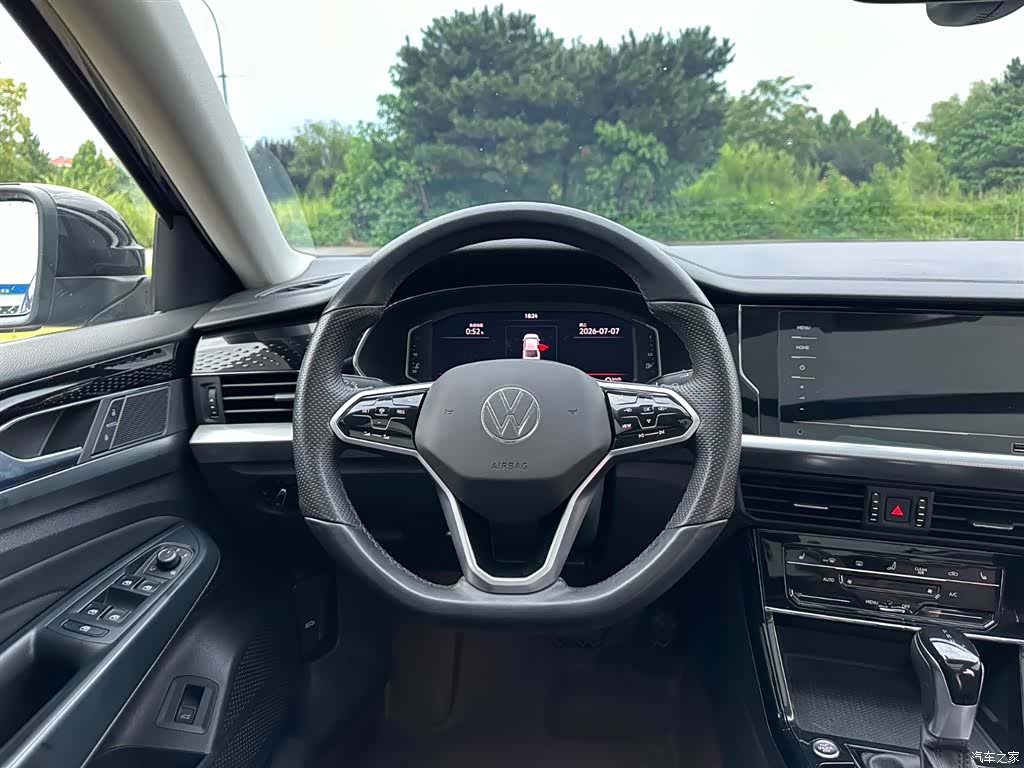 Volkswagen Passat, 2023 20