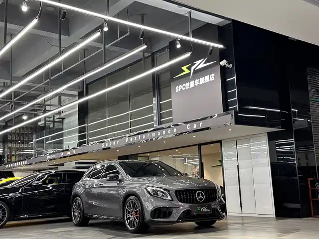 Mercedes-Benz GLA AMG 2019 — купить из Китая под заказ