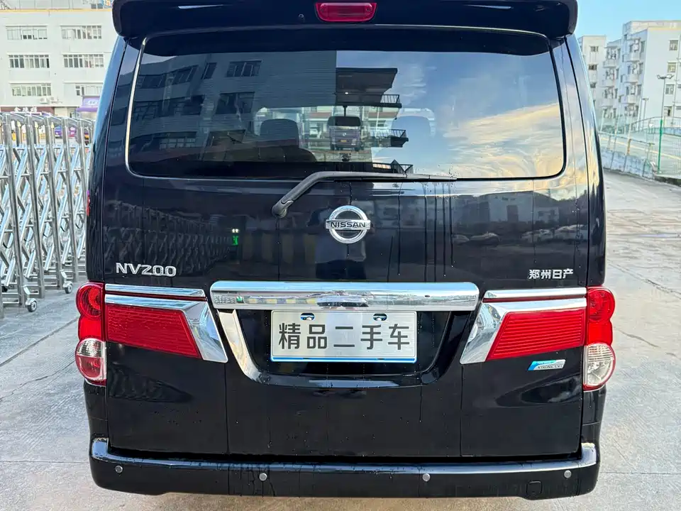 Nissan NV200 Nissan NV200