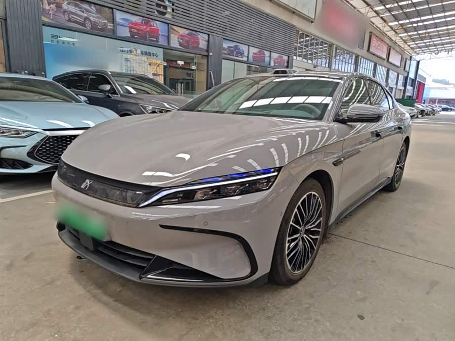 BYD Han 2025, фото 2