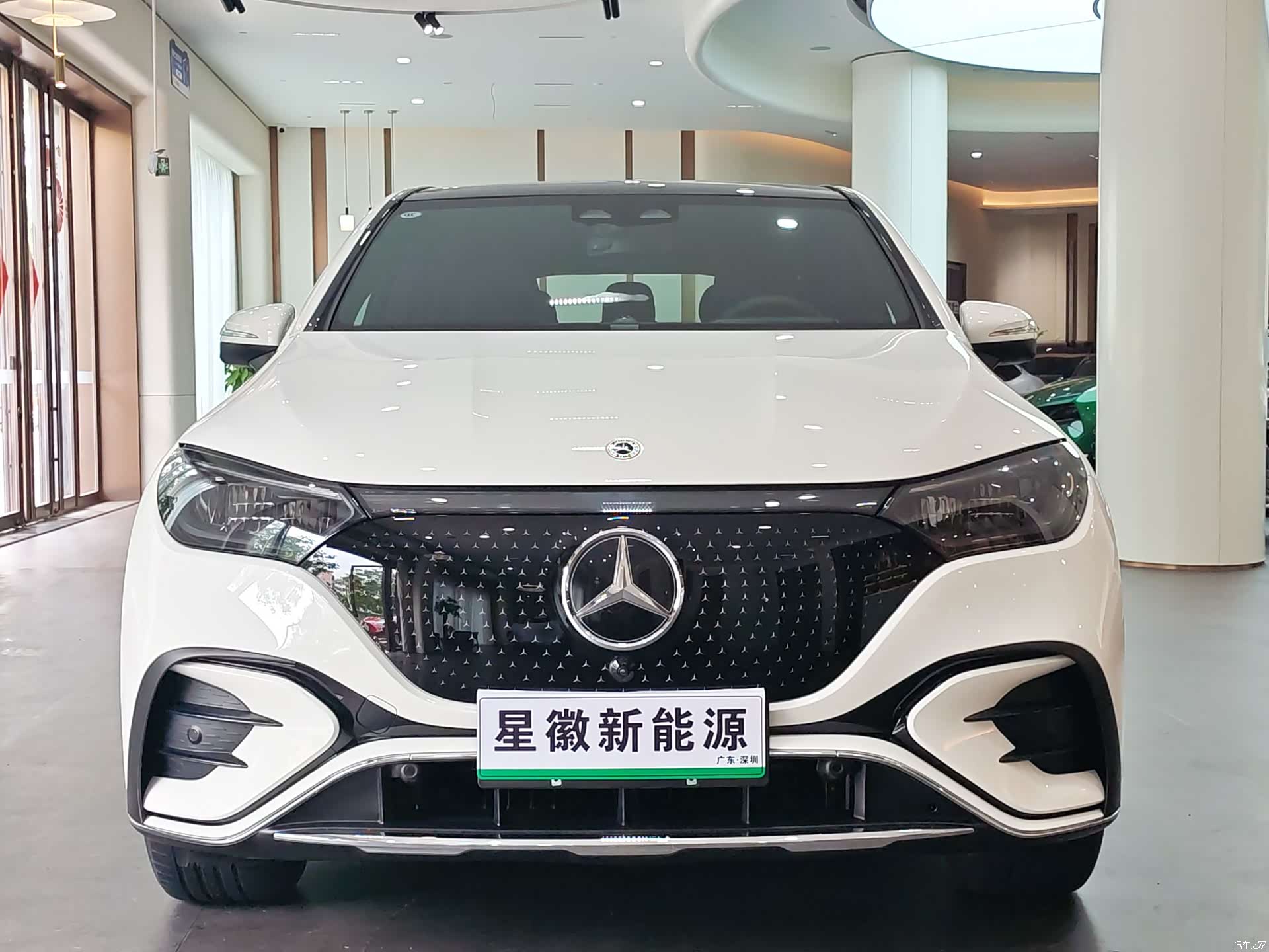 Mercedes-Benz EQE, 2024 2