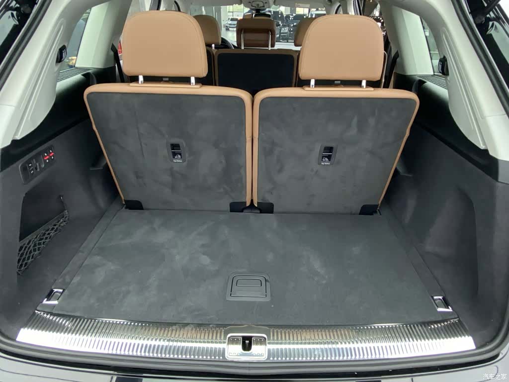 Audi Q7, 2025 26