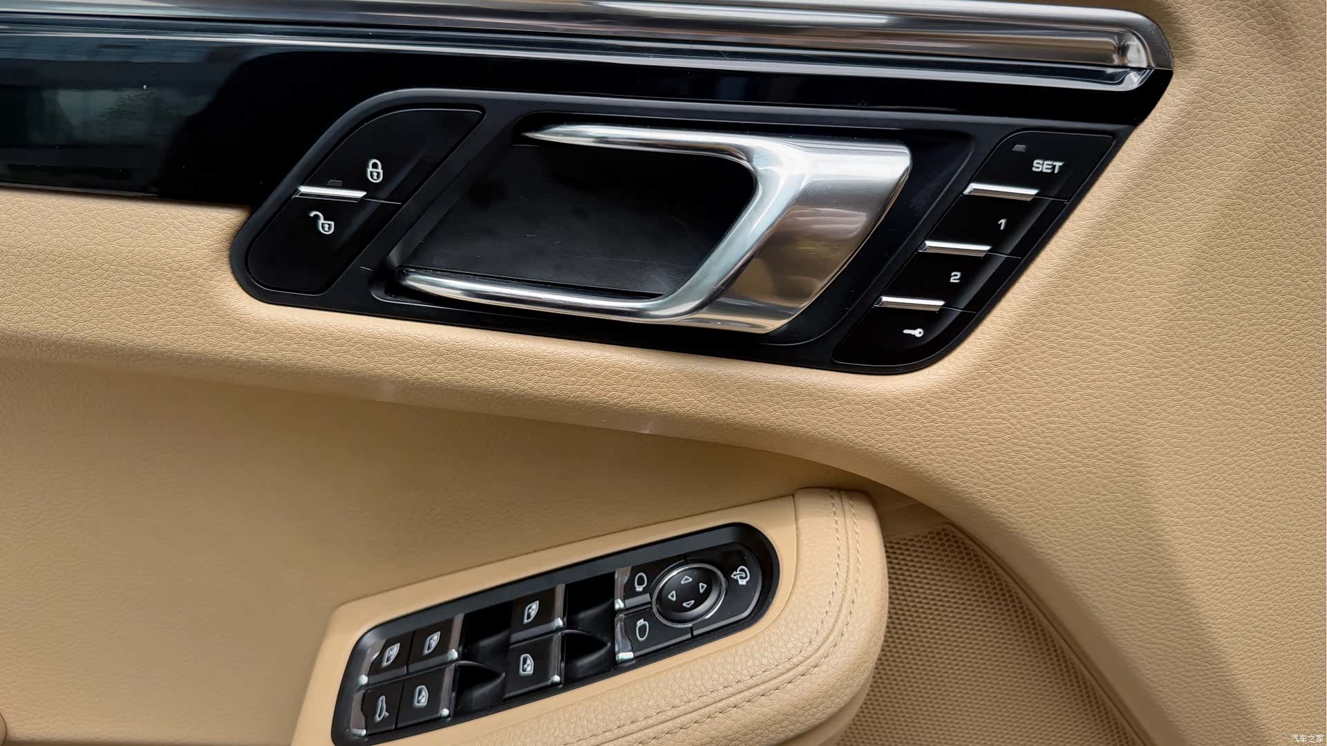 Porsche Macan, 2015 12