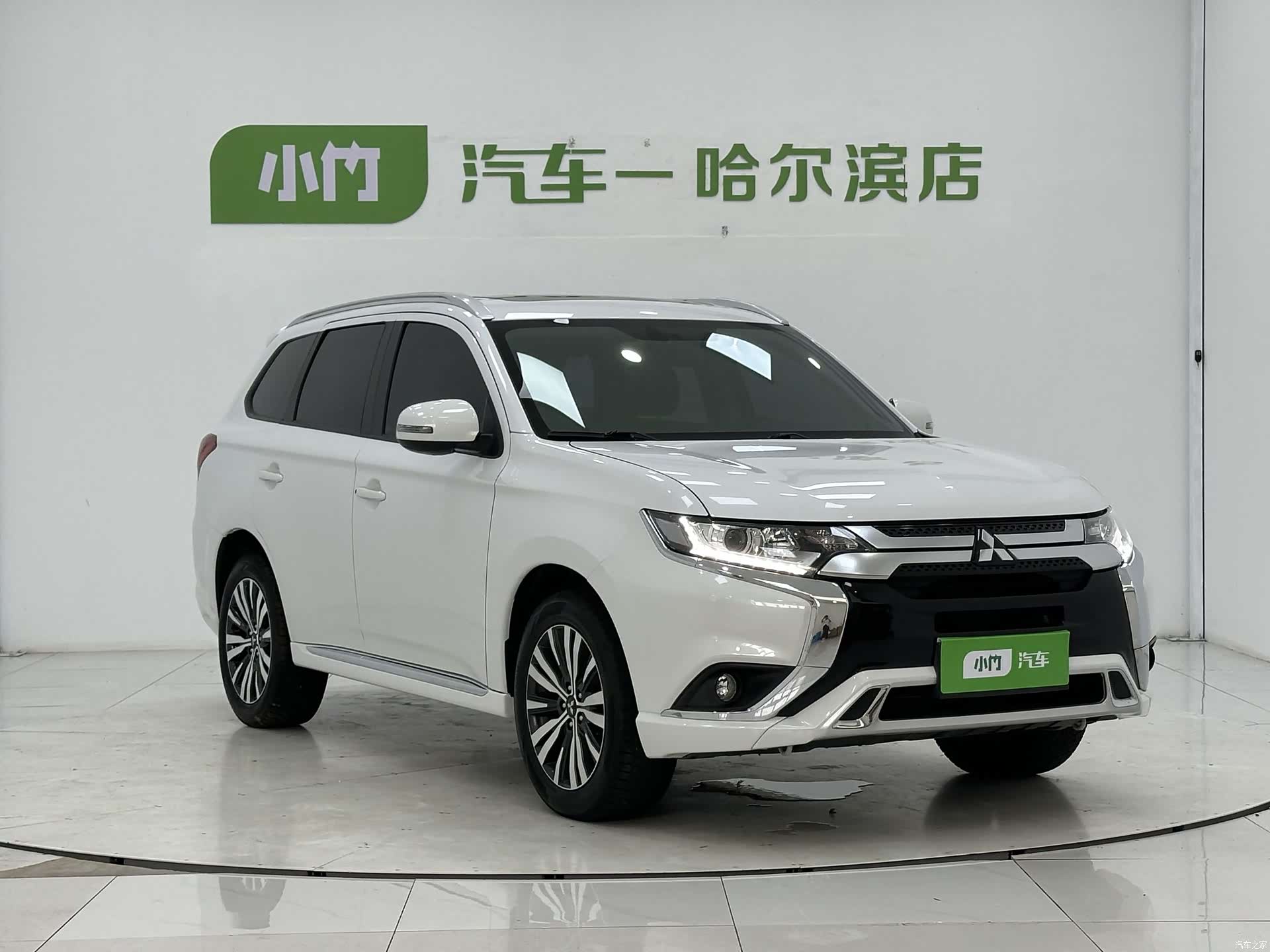 Mitsubishi Outlander, 2022 3