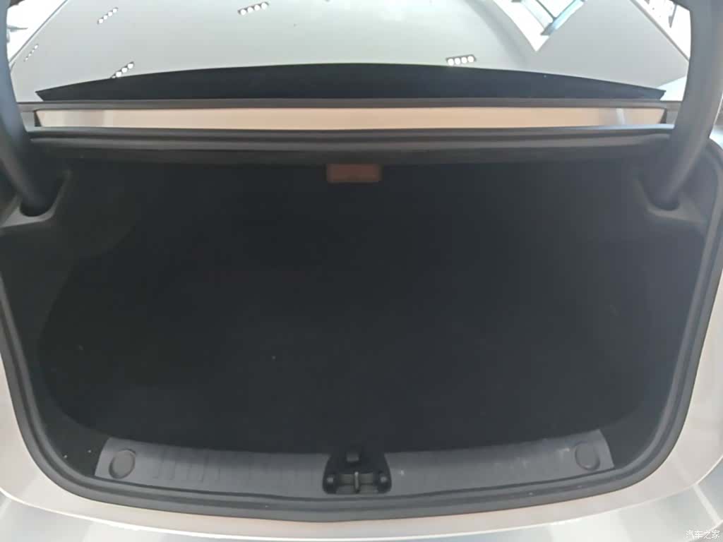 BYD Han, 2025 19