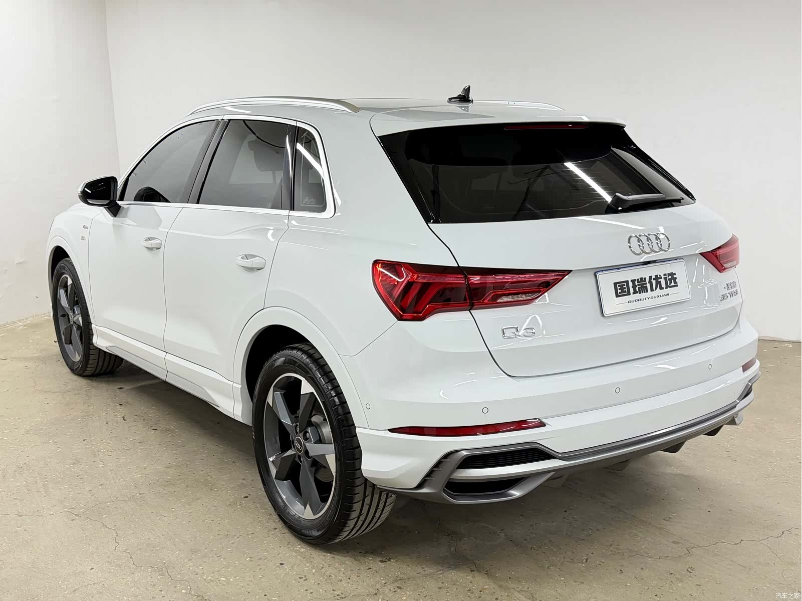Audi Q3, 2022 6
