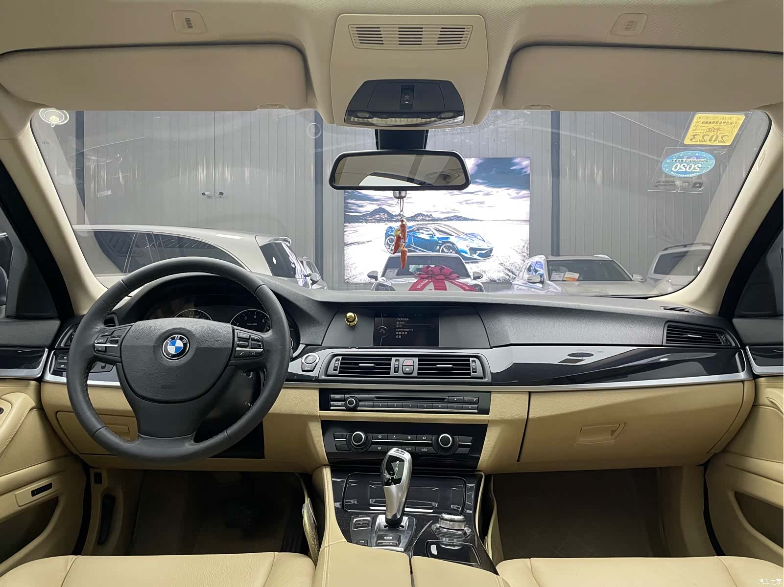 BMW 5 Series, 2013 10