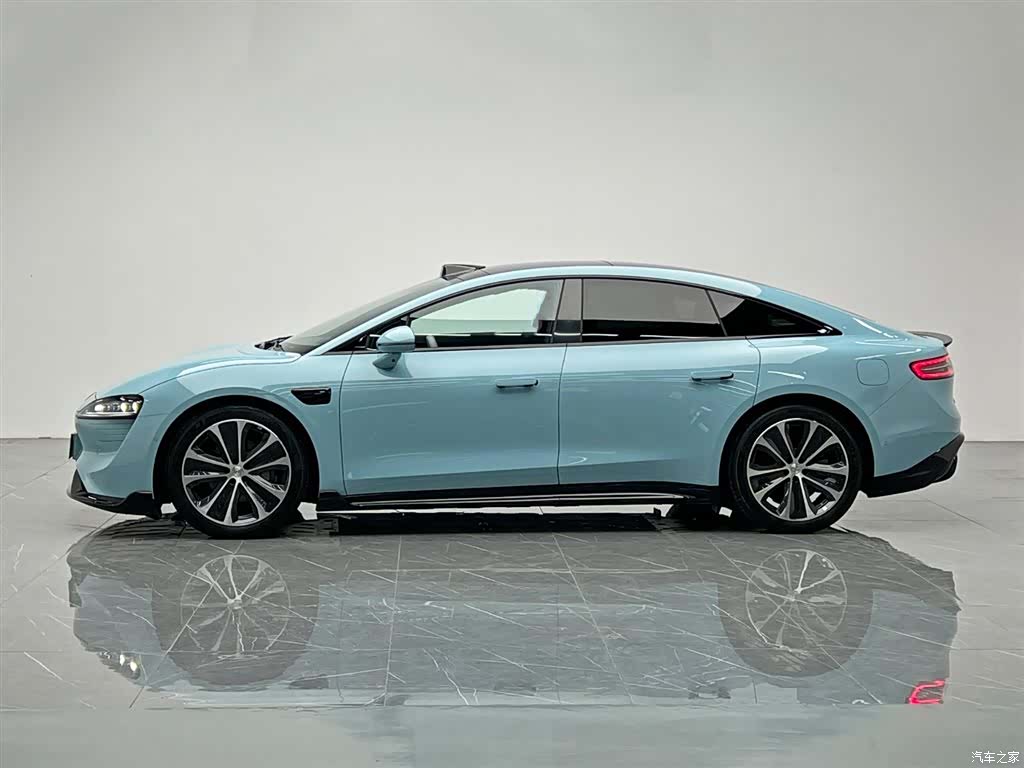 Luxeed S7, 2025 3