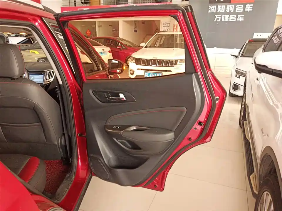 Changan CS15