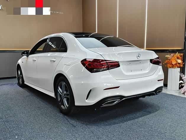 Mercedes-Benz Class A Mercedes-Benz Class A