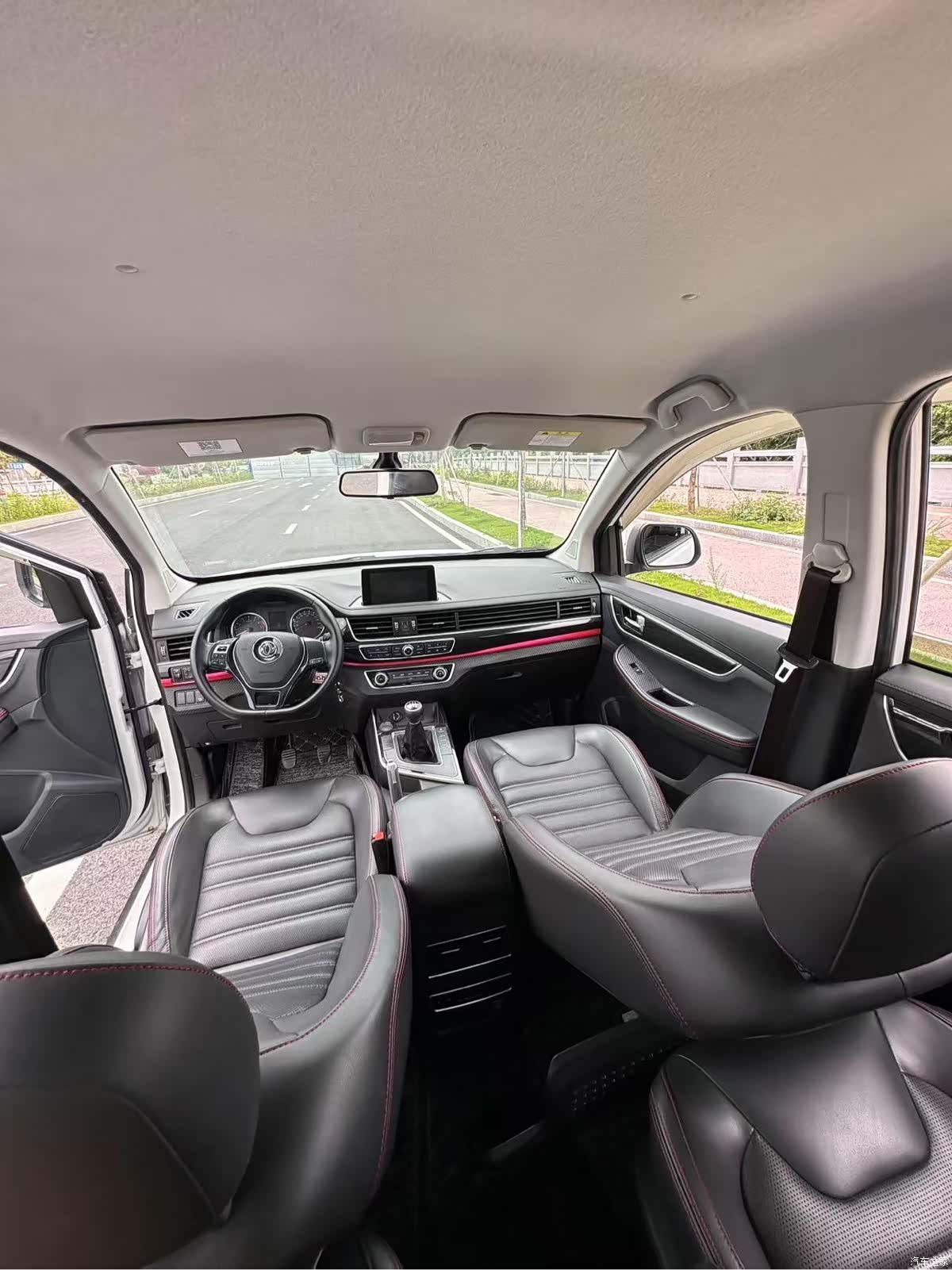 DongFeng SX6, 2020 15
