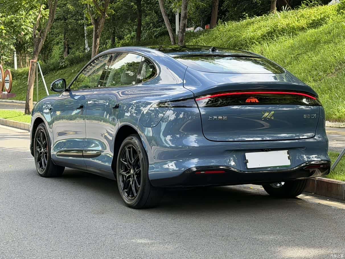 IM Motors LS6, 2025 3