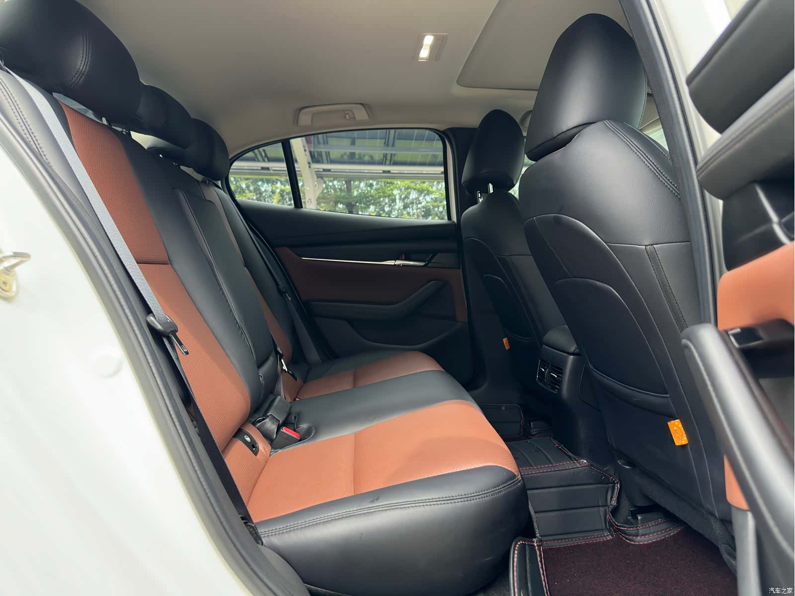 Mazda Mazda3, 2022 12