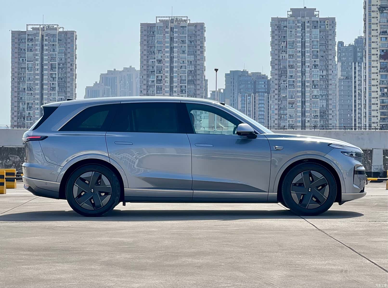 NIO L90, 2025 6