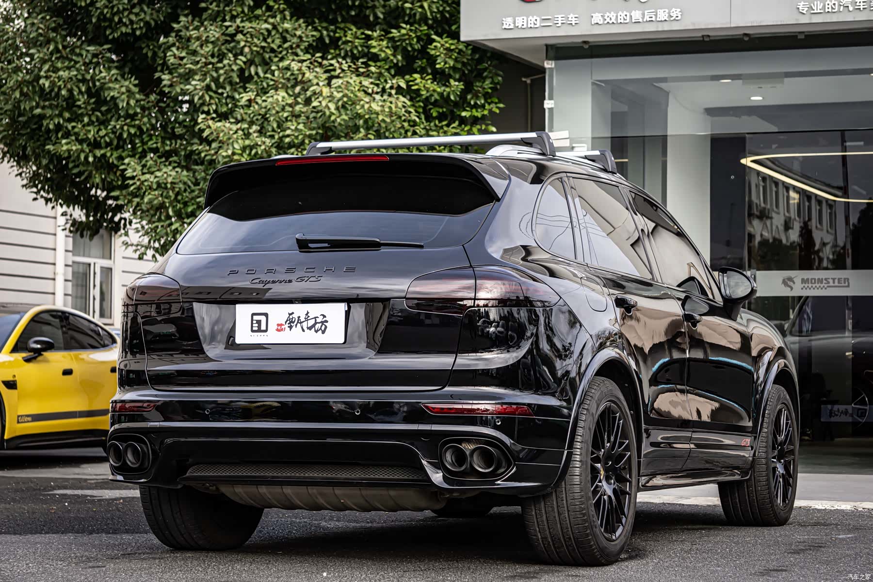 Porsche Cayenne, 2016 7