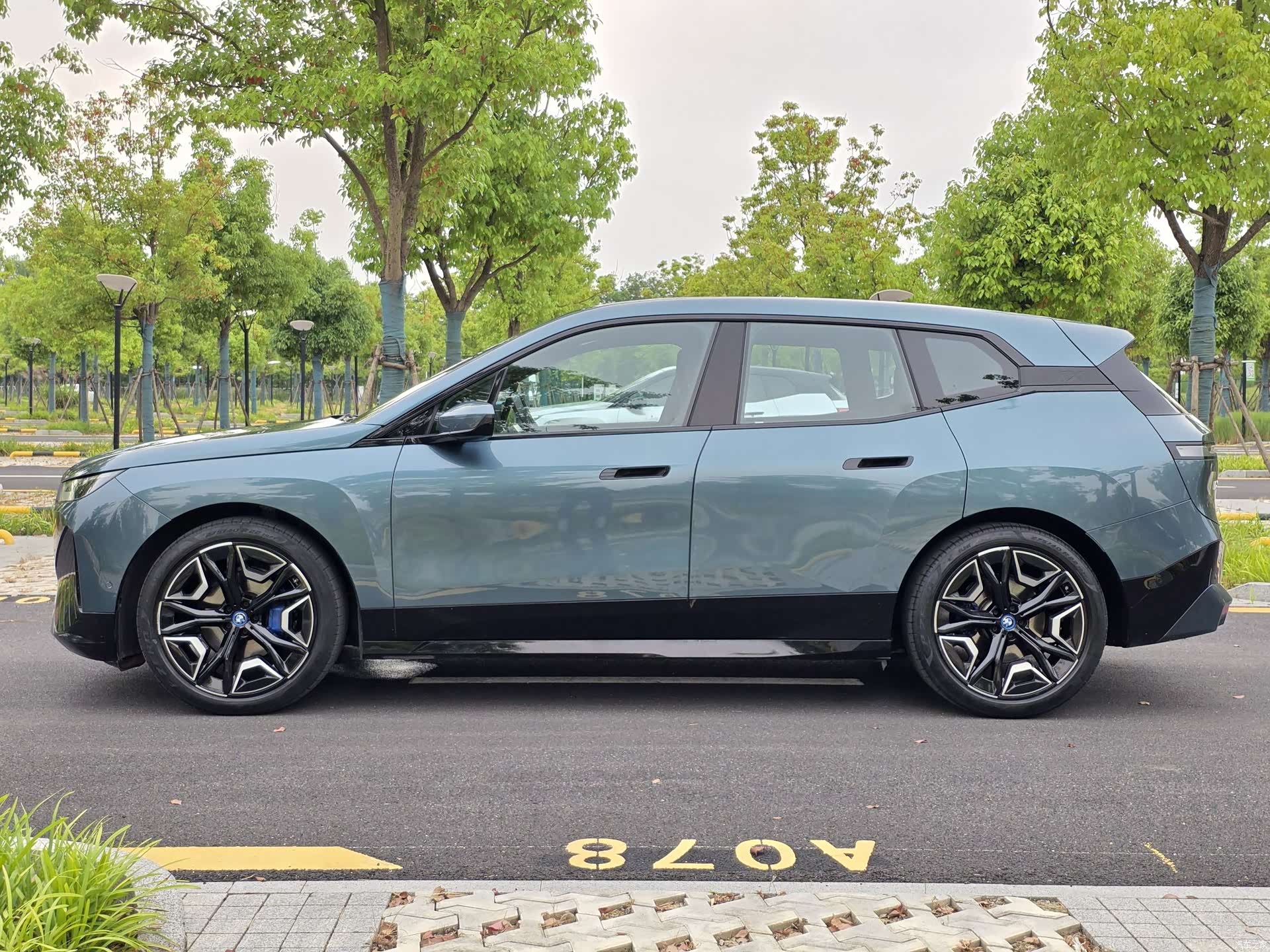 BMW iX, 2022 7
