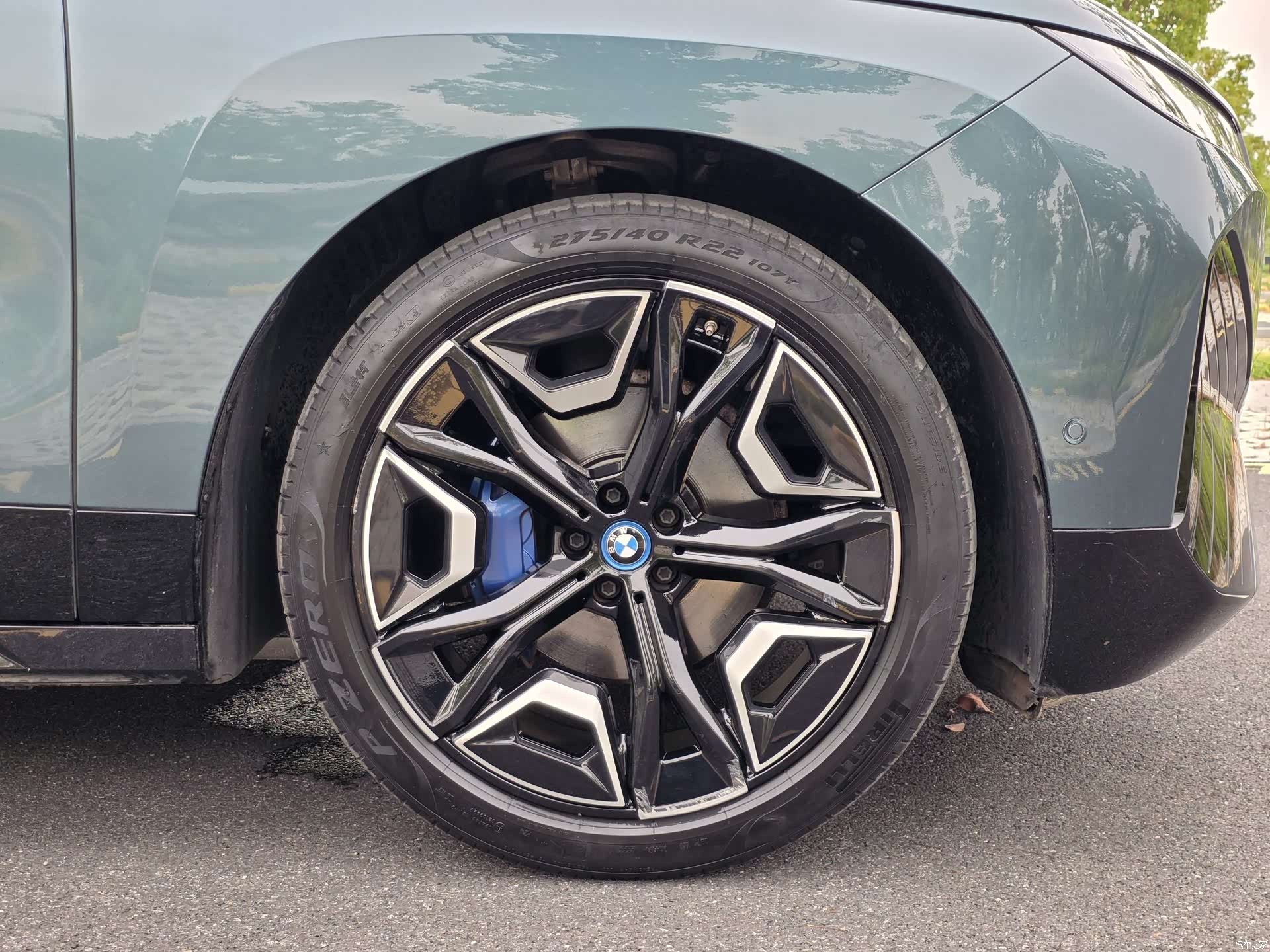 BMW iX, 2022 26