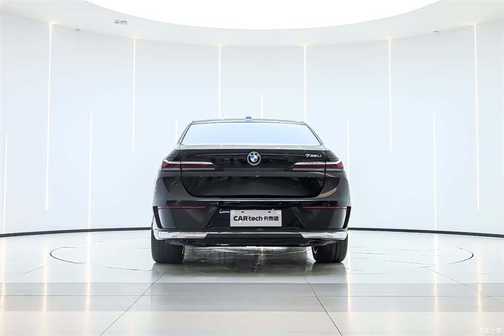 BMW 7 Series, 2024 2